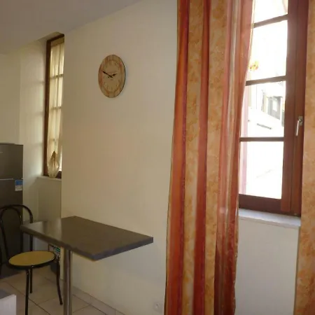 Appartement Ax-les-thermes, 2 Pièces, 4 Personnes - Fr-1-419-406 *