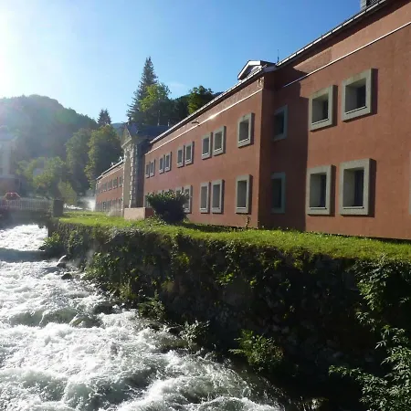 Ax-les-thermes, 2 Pièces, 4 Personnes - Fr-1-419-406 *
